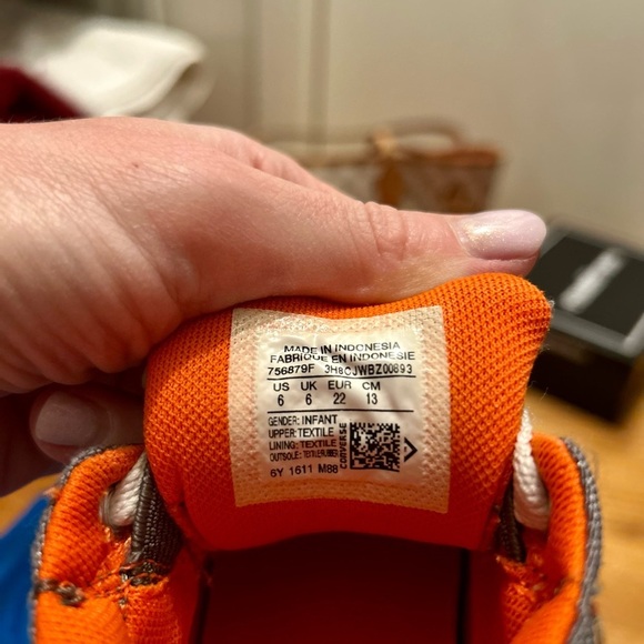 Converse Gray and Orange Low-Top Sneakers - Picture 3 of 3